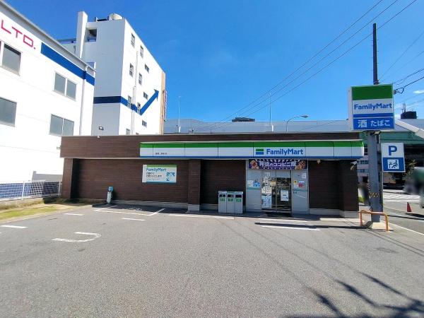 イトーピア堀田通(ファミリーマート瑞穂二野町店)