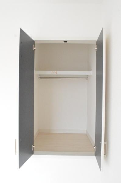 グラファーレ天白区西入町　全1棟