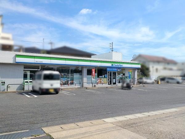 名古屋市天白区鴻の巣１丁目の中古一戸建て(ファミリーマート天白こうのす店)