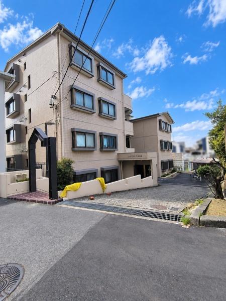 エルグランデ左京山