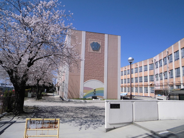 新築分譲住宅　名東区勢子坊14期　1号棟(名古屋市立貴船小学校)
