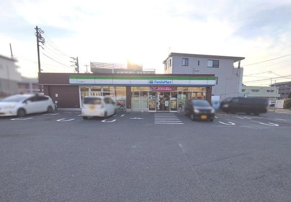 新築分譲住宅　天白区菅田3期　4号棟(ファミリーマート天白笹原町店)