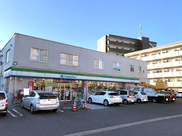 ローレルコート御器所(ファミリーマート昭和塩付通一丁目店)