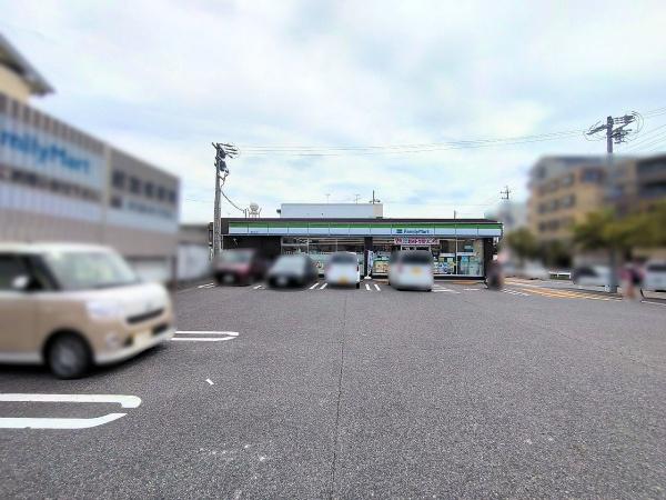 新築分譲住宅　緑区鳴海町6期　全1棟(ファミリーマート緑伝治山店)