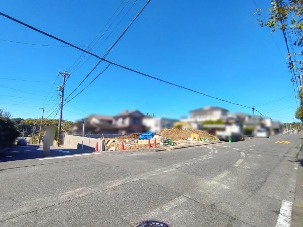 ブルーミングガーデン東郷町春木台4丁目　2号棟