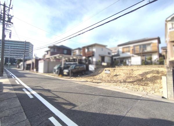 ファーストタウン名古屋市第3緑区黒沢台　全1棟