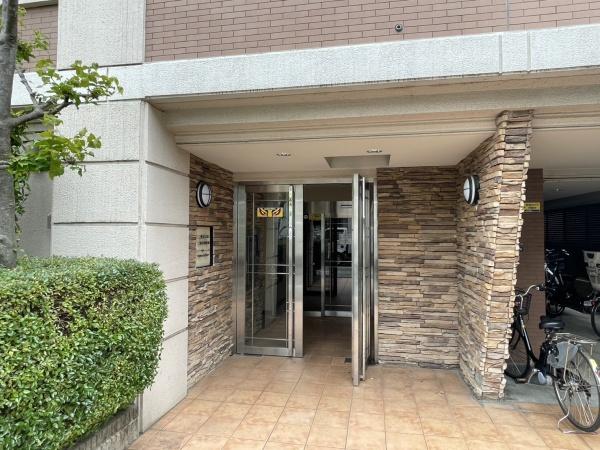 サンクタス城北中央公園ブラウンコート