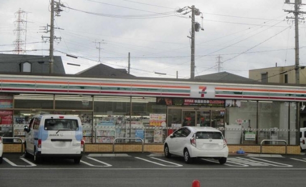 春日井市篠木町８丁目の中古一戸建て(セブンイレブン春日井篠木町7丁目店)