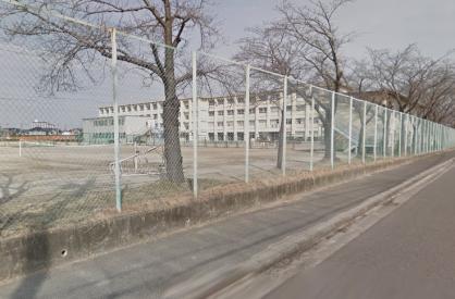 春日井市篠木町８丁目の中古一戸建て(春日井市立南城中学校)