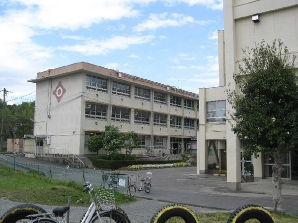 春日井市神屋町の土地(春日井市立坂下小学校)