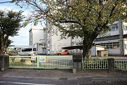 ロイヤルマンション鳥居松(春日井市立鳥居松小学校)