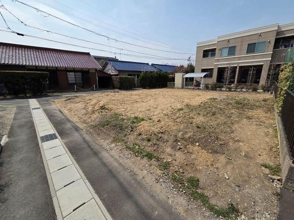 春日井市上条町８丁目の土地