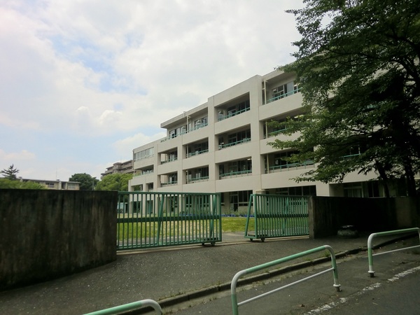春日井市高森台2丁目の土地(春日井市立高森台小学校)