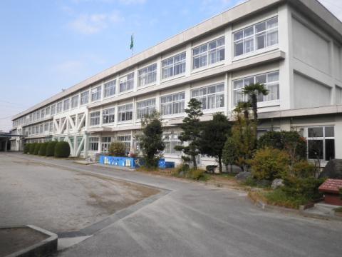春日井市牛山町の土地(春日井市立牛山小学校)