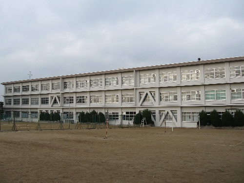 春日井市宮町字宮町の土地(春日井市立西部中学校)