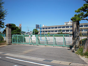 春日井市宮町字宮町の土地(春日井市立春日井小学校)