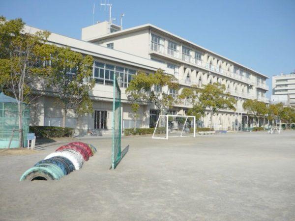 大垣市美和町の土地(大垣市立南小学校)