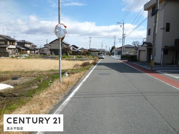 不破郡垂井町表佐の土地