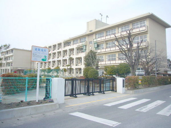 大垣市荒川町の土地(大垣市立静里小学校)