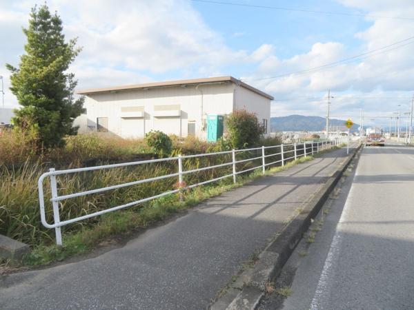 養老町飯田倉庫