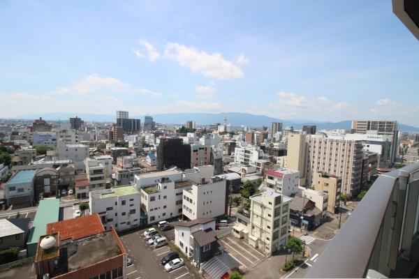 ダイアパレス大垣駅前