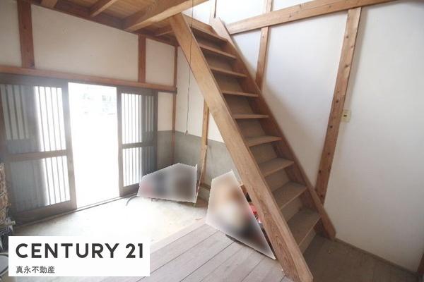 不破郡垂井町府中の中古一戸建て