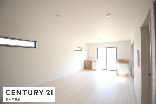 大垣市新長松２丁目の新築一戸建