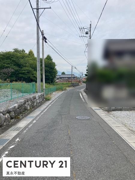 揖斐郡池田町市橋　倉庫付き事務所