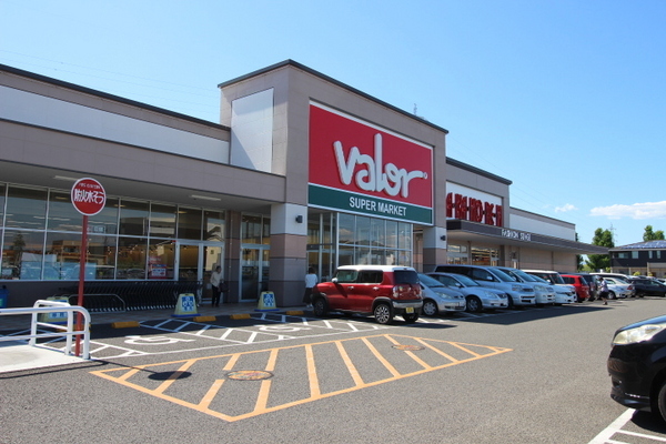 大垣市三塚町の中古一戸建て(バロー大垣東店)