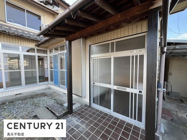 安八郡神戸町大字更屋敷の中古一戸建て