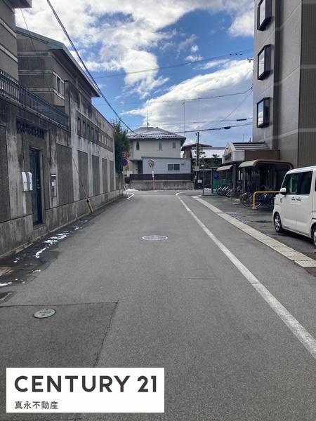 大垣市禾森町５丁目　売倉庫