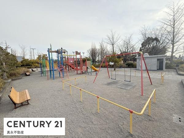 大垣市久瀬川町3丁目の土地(西公園)