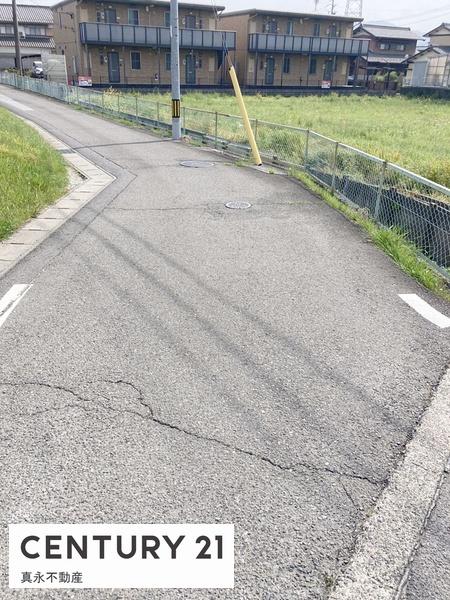 大垣市古知丸1丁目の土地(前面道路含む現地写真)