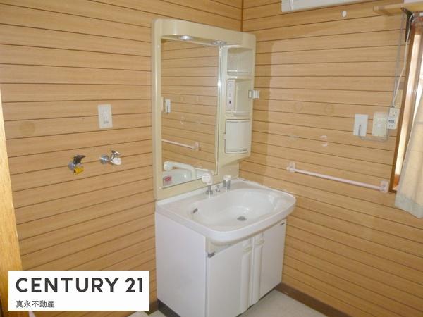 揖斐郡揖斐川町三輪の中古一戸建て