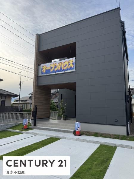大垣市中川町１丁目の新築一戸建