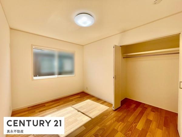 大垣市藤江町3丁目の新築一戸建(洋室)