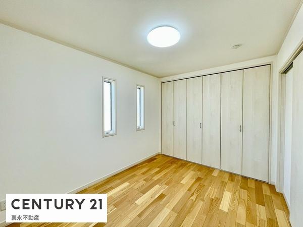 大垣市藤江町3丁目の新築一戸建(洋室)