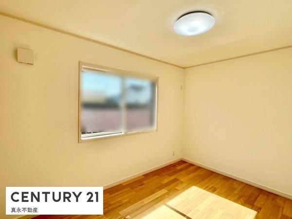 大垣市藤江町3丁目の新築一戸建(洋室)