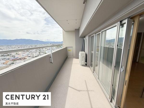 シャトレ愛松鷹匠(バルコニー)