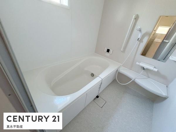 瑞穂市稲里の中古一戸建て(バス)