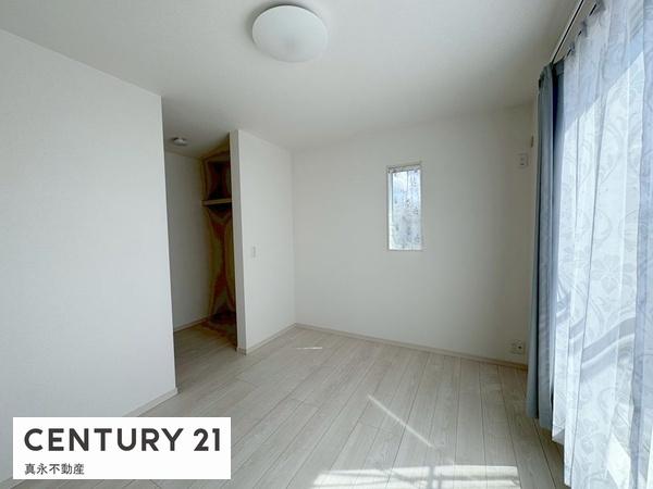 瑞穂市稲里の中古一戸建て(洋室)