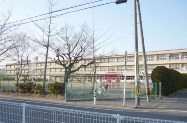 大垣市外渕４丁目の土地(大垣市立江東小学校)
