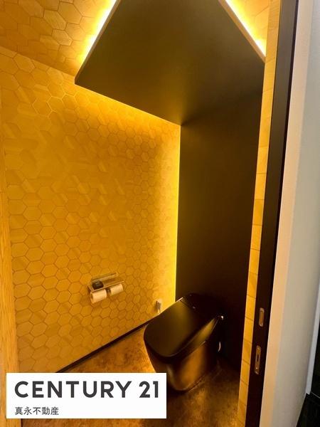 瑞穂市犀川4丁目の中古一戸建て(トイレ)