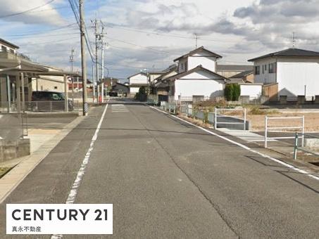 瑞穂市本田の新築一戸建(前面道路含む現地写真)