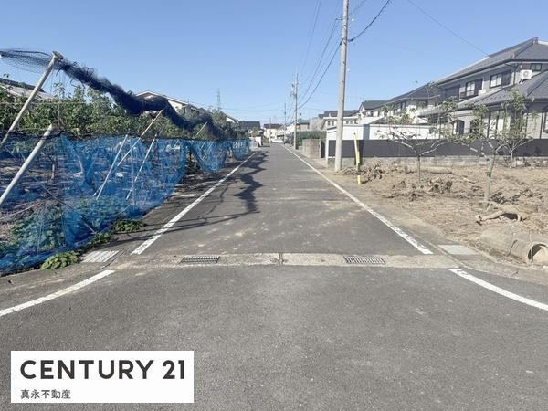 大垣市南若森町2丁目の土地(前面道路含む現地写真)