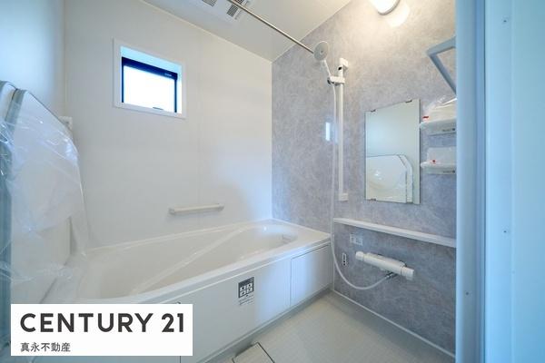 大垣市長松町の新築一戸建(バス)