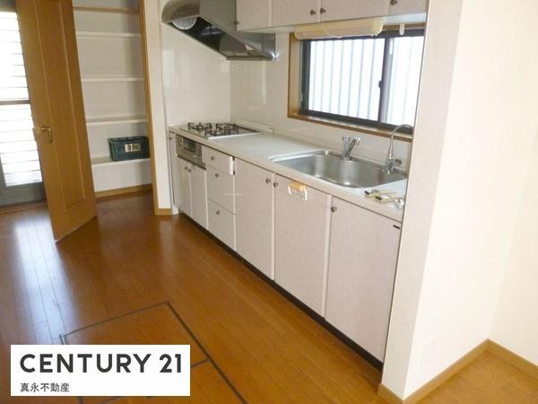 大垣市三本木４丁目の中古一戸建