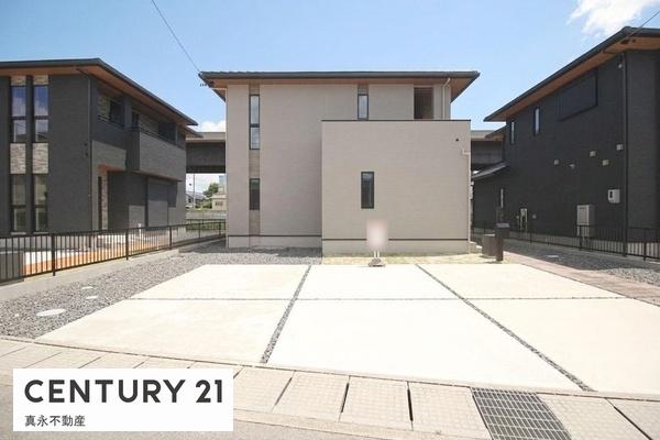 大垣市中曽根町の新築一戸建
