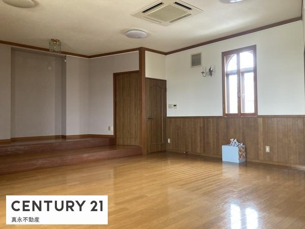 大垣市島里１丁目の中古一戸建て
