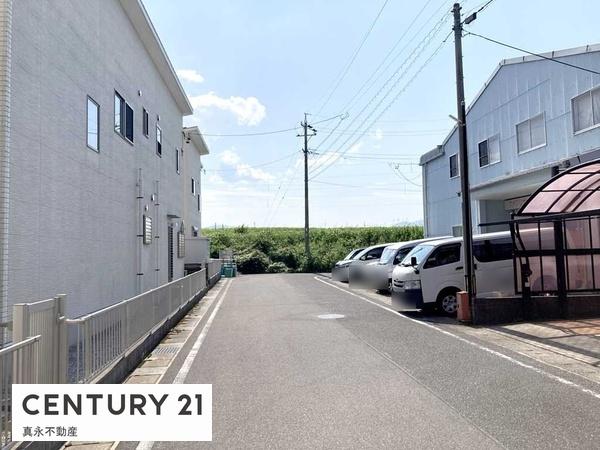 大垣市南若森町1丁目　売事務所